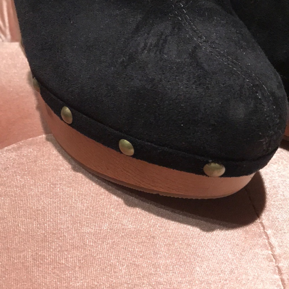 Clog Slides - Picture 2 of 3